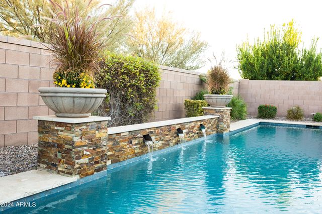 6331 S FRESNO Street, Chandler, AZ 85249