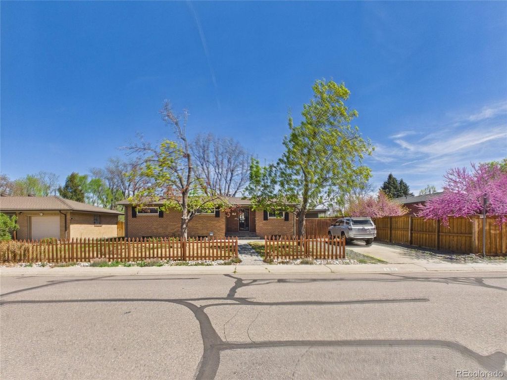 480 S Newland St, Lakewood, CO 80226