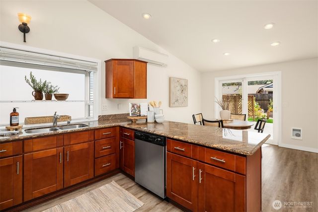 15012 132nd Avenue SE, Renton, WA 98058