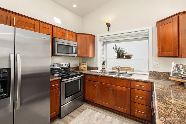 15012 132nd Avenue SE, Renton, WA 98058