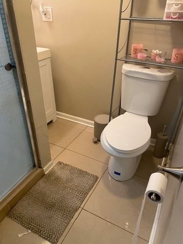 9254 S Parnell Avenue, Chicago, IL 60620