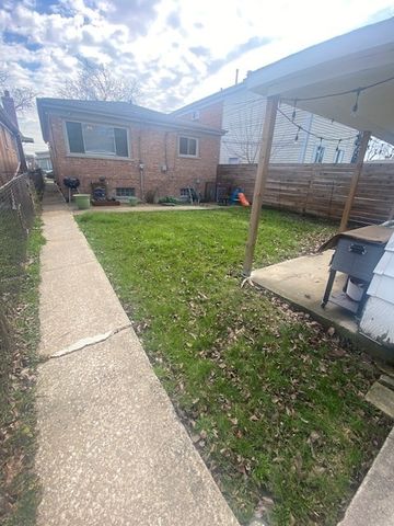 9254 S Parnell Avenue, Chicago, IL 60620