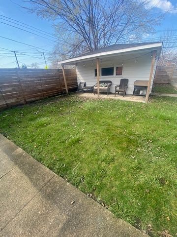 9254 S Parnell Avenue, Chicago, IL 60620