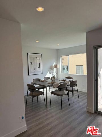 425 S Willaman Drive 210, Los Angeles, CA 90048