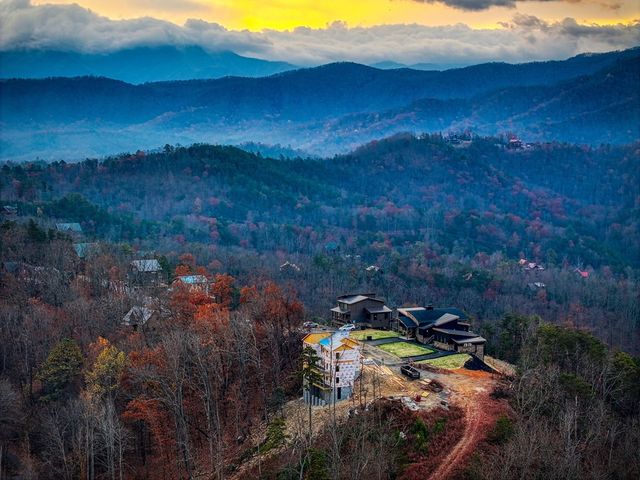 2670 Cloud View Drive, Sevierville, TN 37862