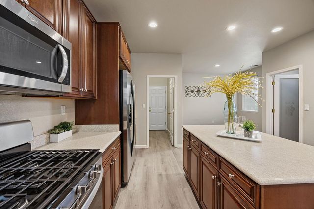 114 Marland Ct, Lincoln, CA 95648