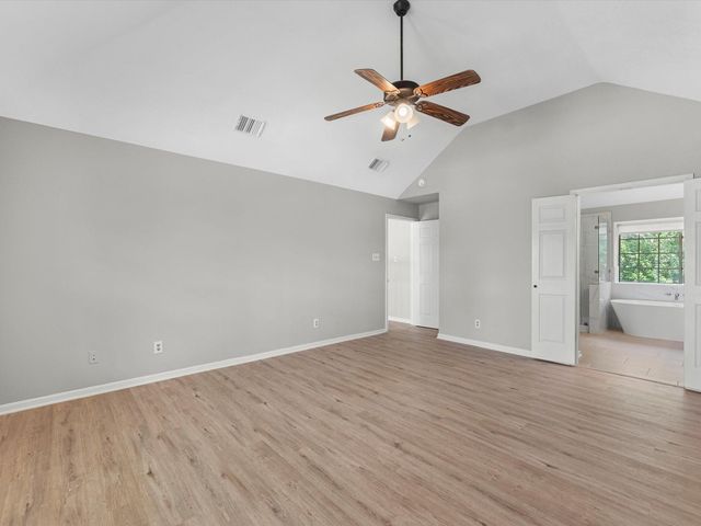 1227 Lake Estates Court, Sugar Land, TX 77498