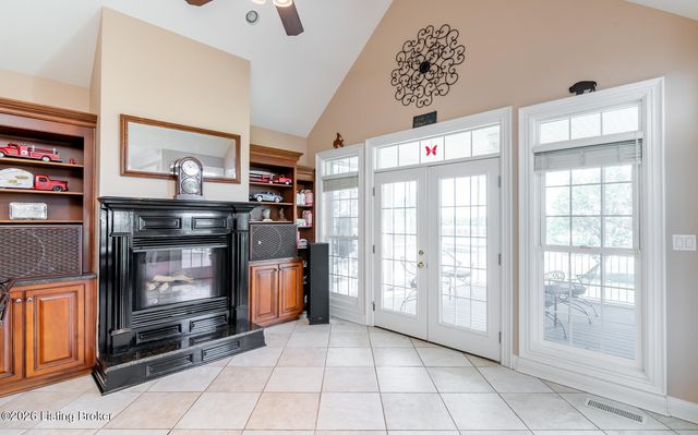361 Webb Rd, Simpsonville, KY 40067