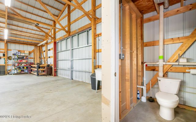 361 Webb Rd, Simpsonville, KY 40067
