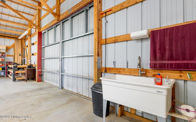 361 Webb Rd, Simpsonville, KY 40067