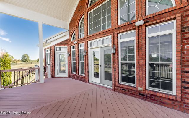 361 Webb Rd, Simpsonville, KY 40067