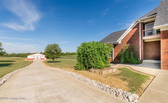 361 Webb Rd, Simpsonville, KY 40067