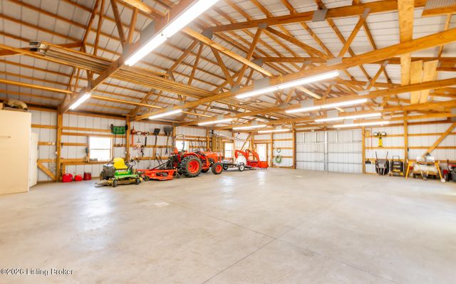 361 Webb Rd, Simpsonville, KY 40067