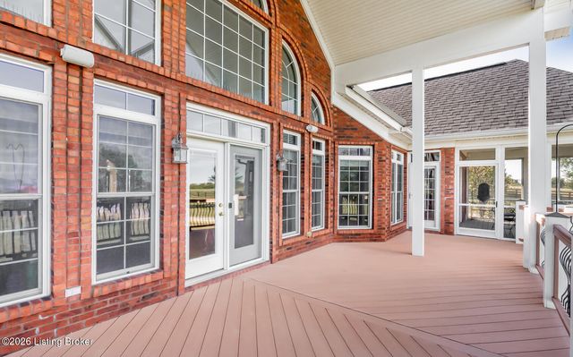 361 Webb Rd, Simpsonville, KY 40067