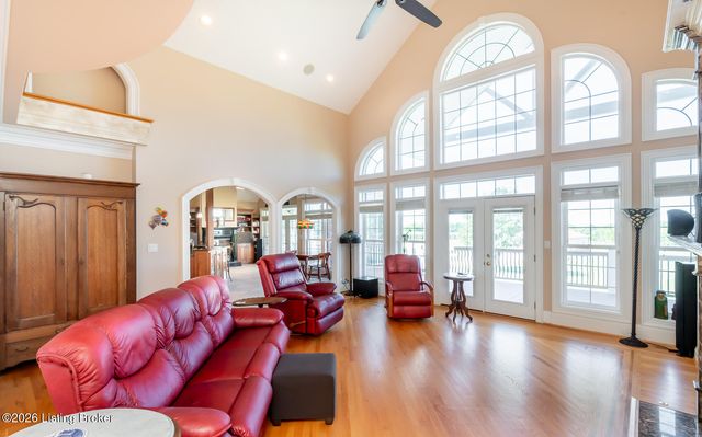 361 Webb Rd, Simpsonville, KY 40067