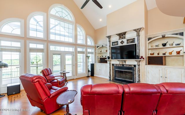 361 Webb Rd, Simpsonville, KY 40067