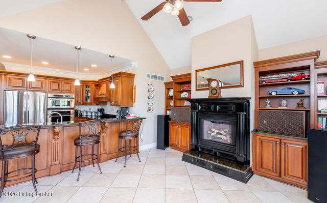361 Webb Rd, Simpsonville, KY 40067