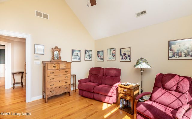 361 Webb Rd, Simpsonville, KY 40067
