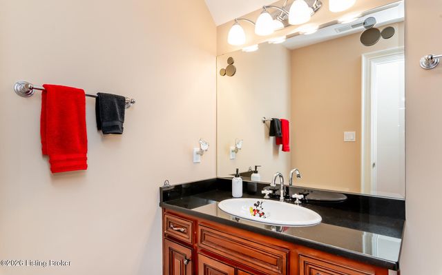 361 Webb Rd, Simpsonville, KY 40067