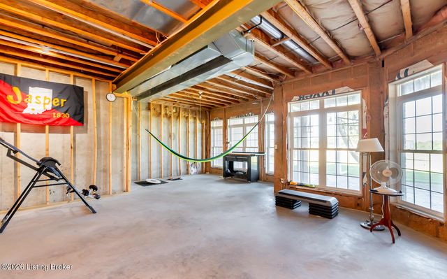 361 Webb Rd, Simpsonville, KY 40067