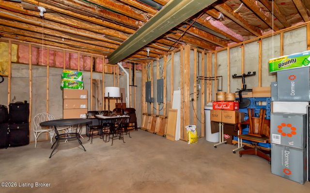 361 Webb Rd, Simpsonville, KY 40067