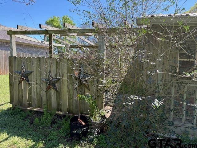 192 CR 3112, Jacksonville, TX 75766