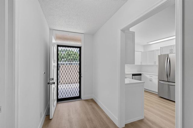 300 N Highway A1a 104j, Jupiter, FL 33477