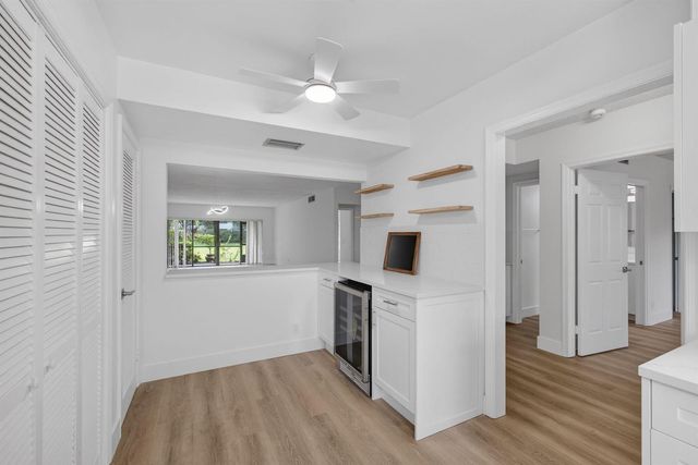 300 N Highway A1a 104j, Jupiter, FL 33477