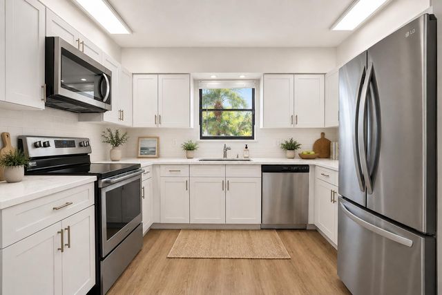 300 N Highway A1a 104j, Jupiter, FL 33477
