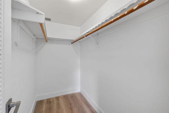 300 N Highway A1a 104j, Jupiter, FL 33477