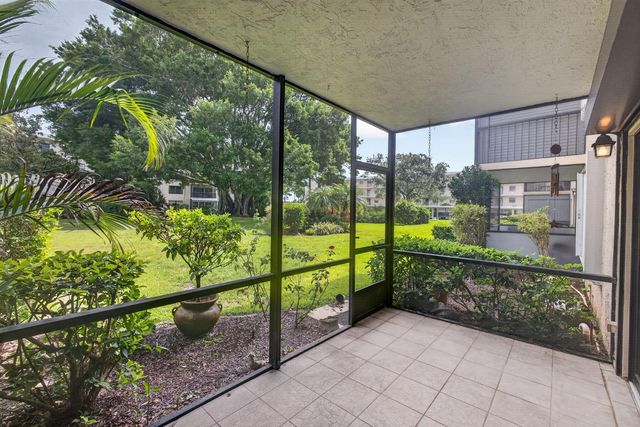 300 N Highway A1a 104j, Jupiter, FL 33477
