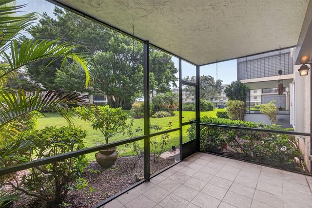 300 N Highway A1a 104j, Jupiter, FL 33477