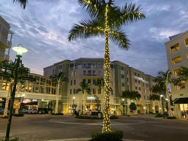 300 N Highway A1a 104j, Jupiter, FL 33477