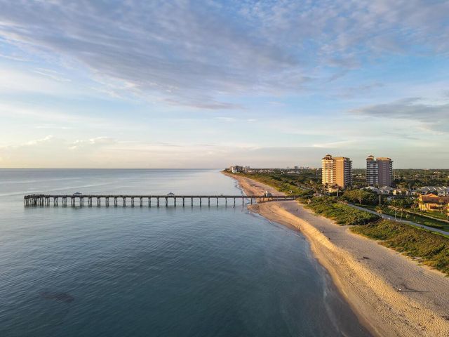 300 N Highway A1a 104j, Jupiter, FL 33477