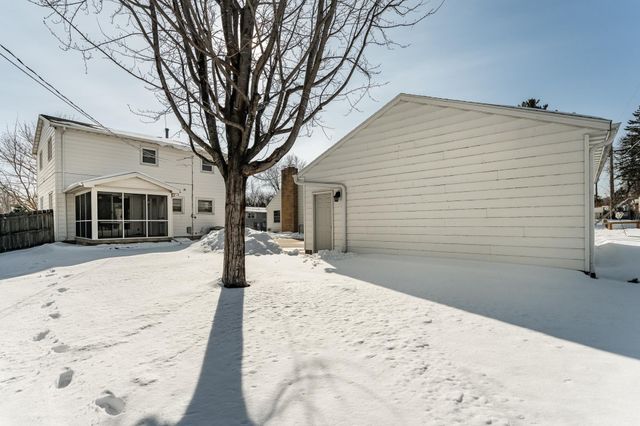 3917 16th Avenue NW, Rochester, MN 55901