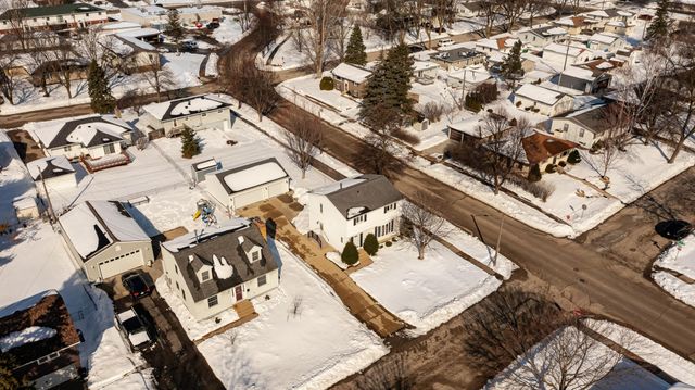 3917 16th Avenue NW, Rochester, MN 55901