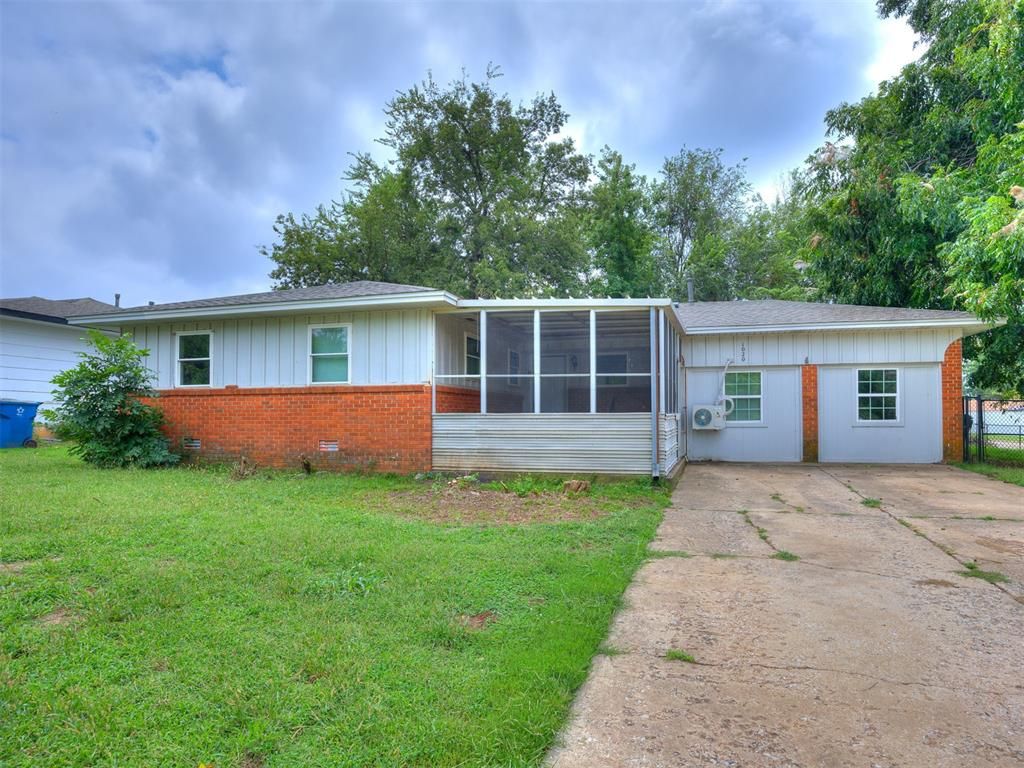 1020 Harold Drive, Midwest City, OK 73110