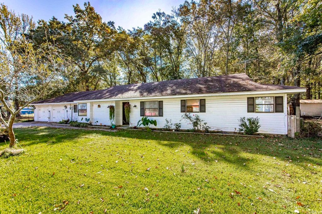 197 Jones Loop, El Paso, AR 72045