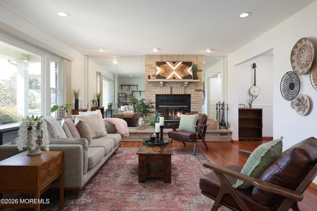 45 Willow Street, Port Monmouth, NJ 07758