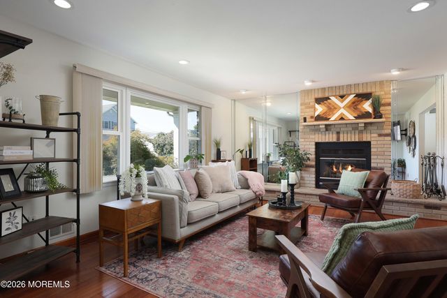 45 Willow Street, Port Monmouth, NJ 07758