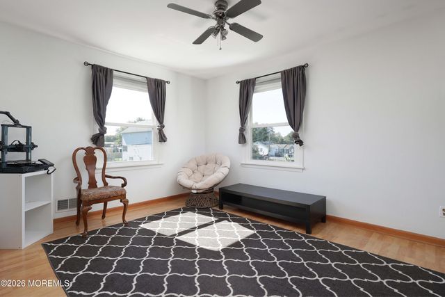 45 Willow Street, Port Monmouth, NJ 07758