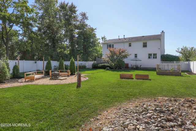 45 Willow Street, Port Monmouth, NJ 07758