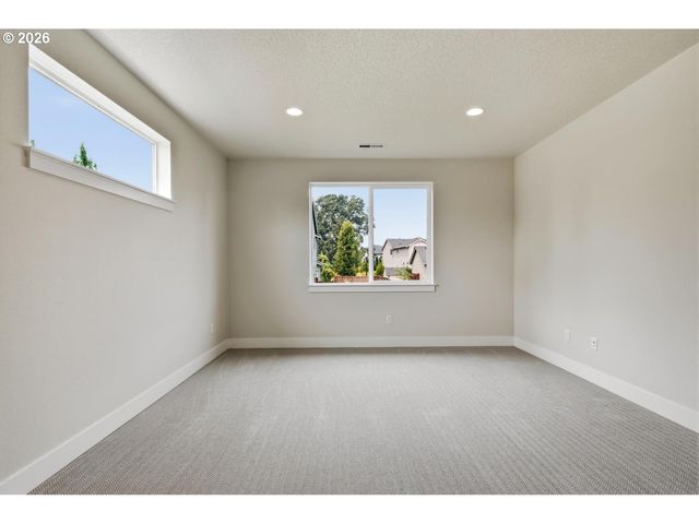 1812 Ne 196th Ave, Vancouver, WA 98684
