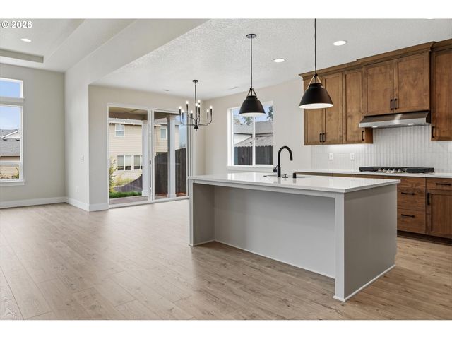1812 Ne 196th Ave, Vancouver, WA 98684
