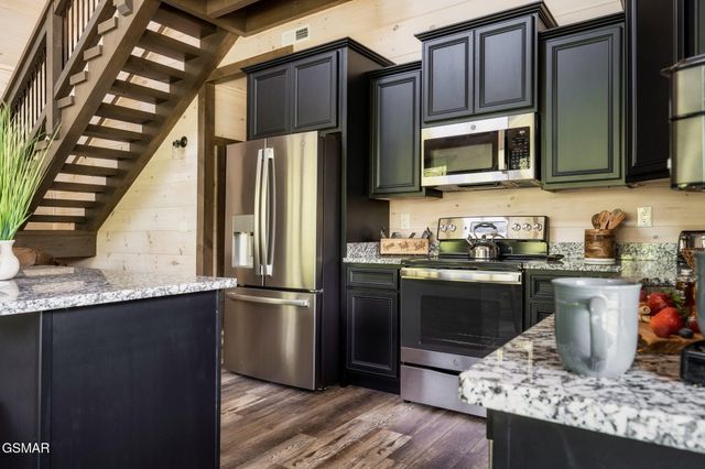 3110 Cherokee Valley Drive, Sevierville, TN 37862