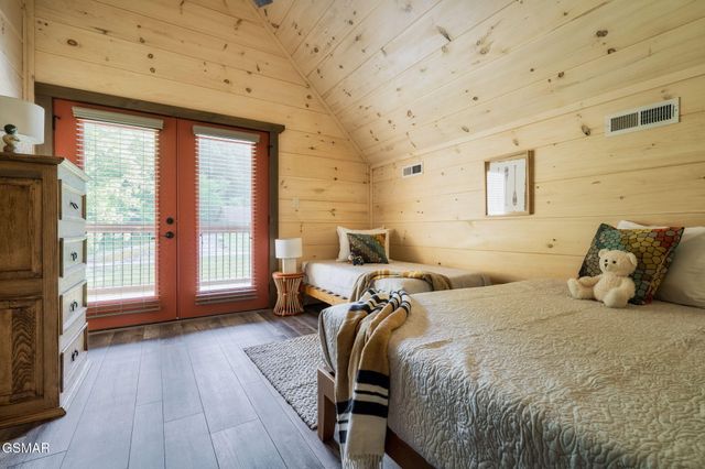 3110 Cherokee Valley Drive, Sevierville, TN 37862