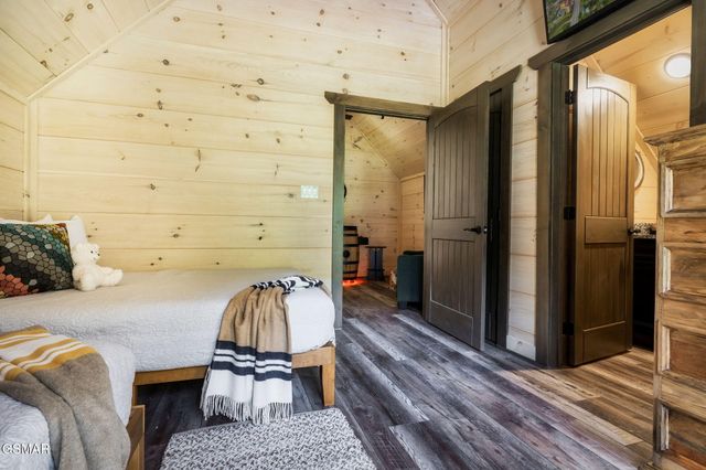 3110 Cherokee Valley Drive, Sevierville, TN 37862