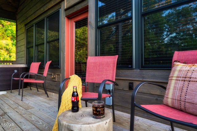 3110 Cherokee Valley Drive, Sevierville, TN 37862