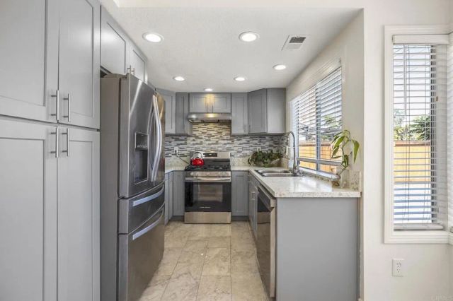 10581 Penridge Street, San Diego, CA 92126