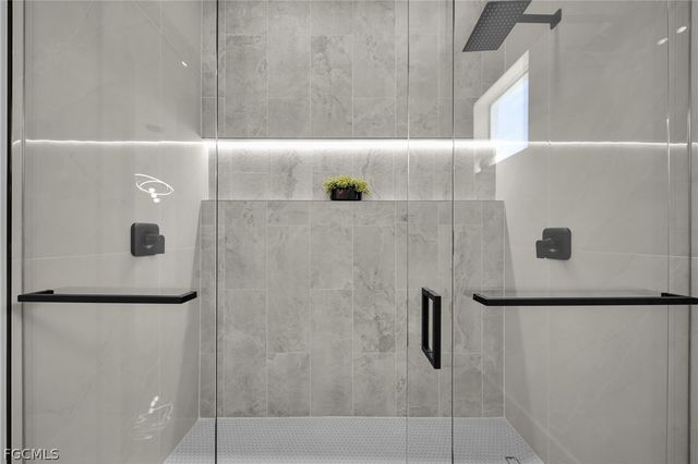 100 Denis AVE N, Lehigh Acres, FL 33971